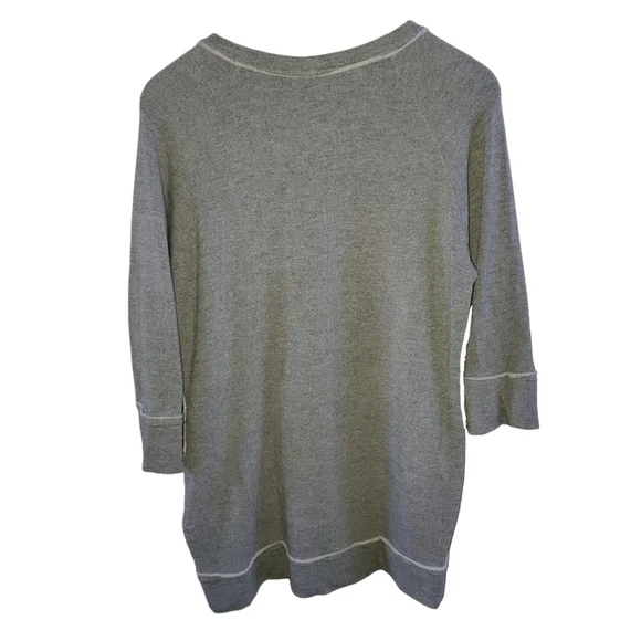 Anthropologie's Dolan Parknit Contrast Gray Jersey & Ivory Chunky Cable Knit Tee - Picture 3 of 11